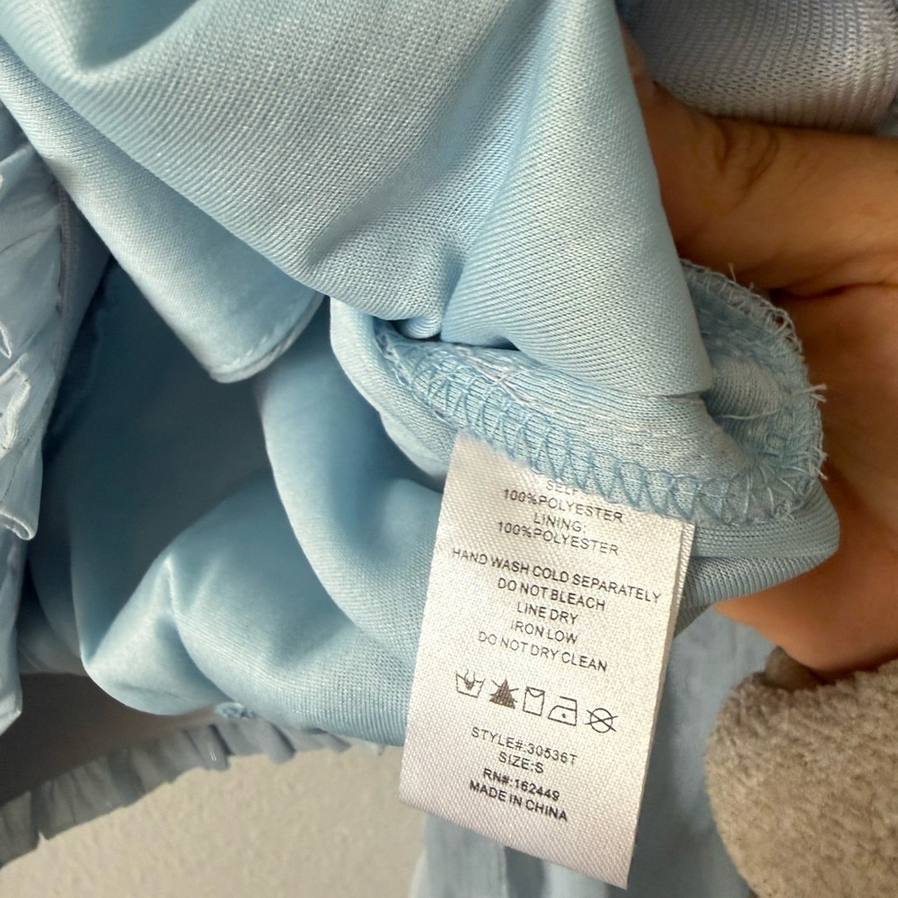 Milk & Honey Blue Chiffon Puff Sleeve Crop Top Cottagecore Size S NWOT - Picture 6 of 9